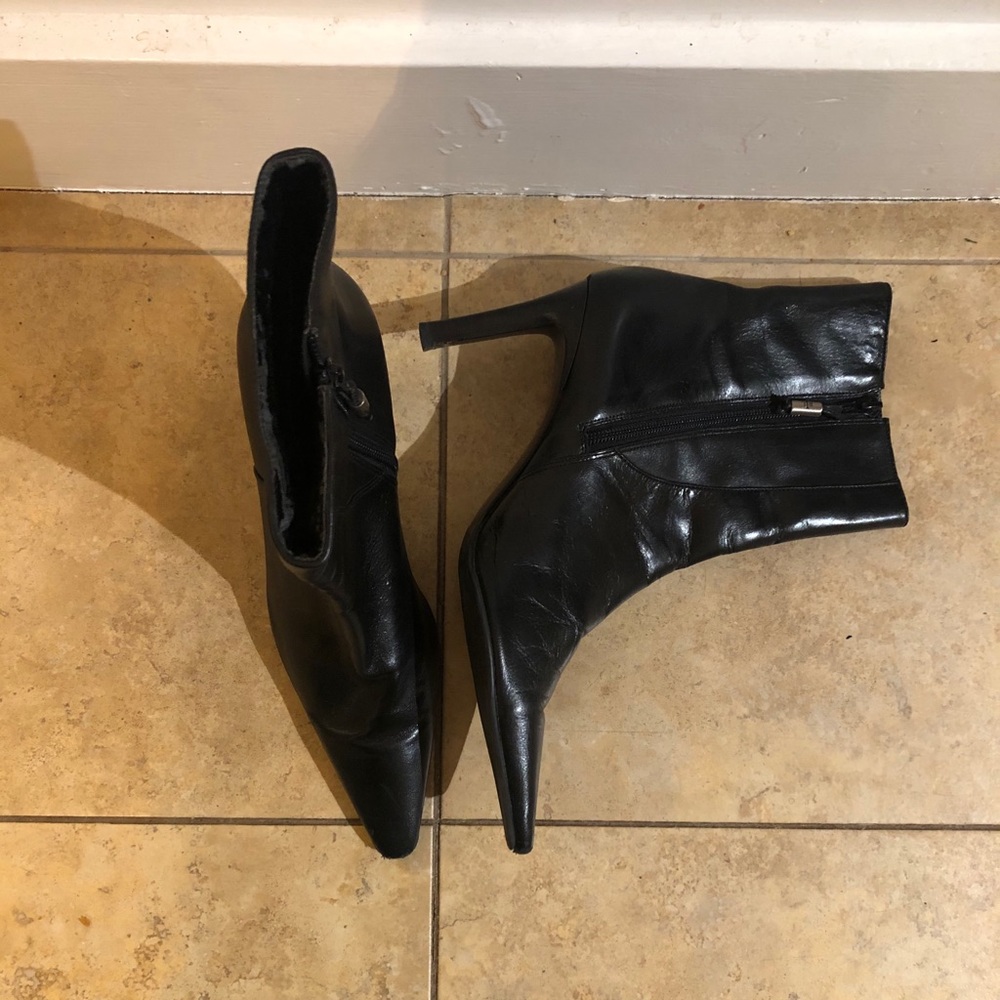 Lauren Ralph Lauren Black Ankle Booties